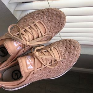 women's techloom phantom rose gold